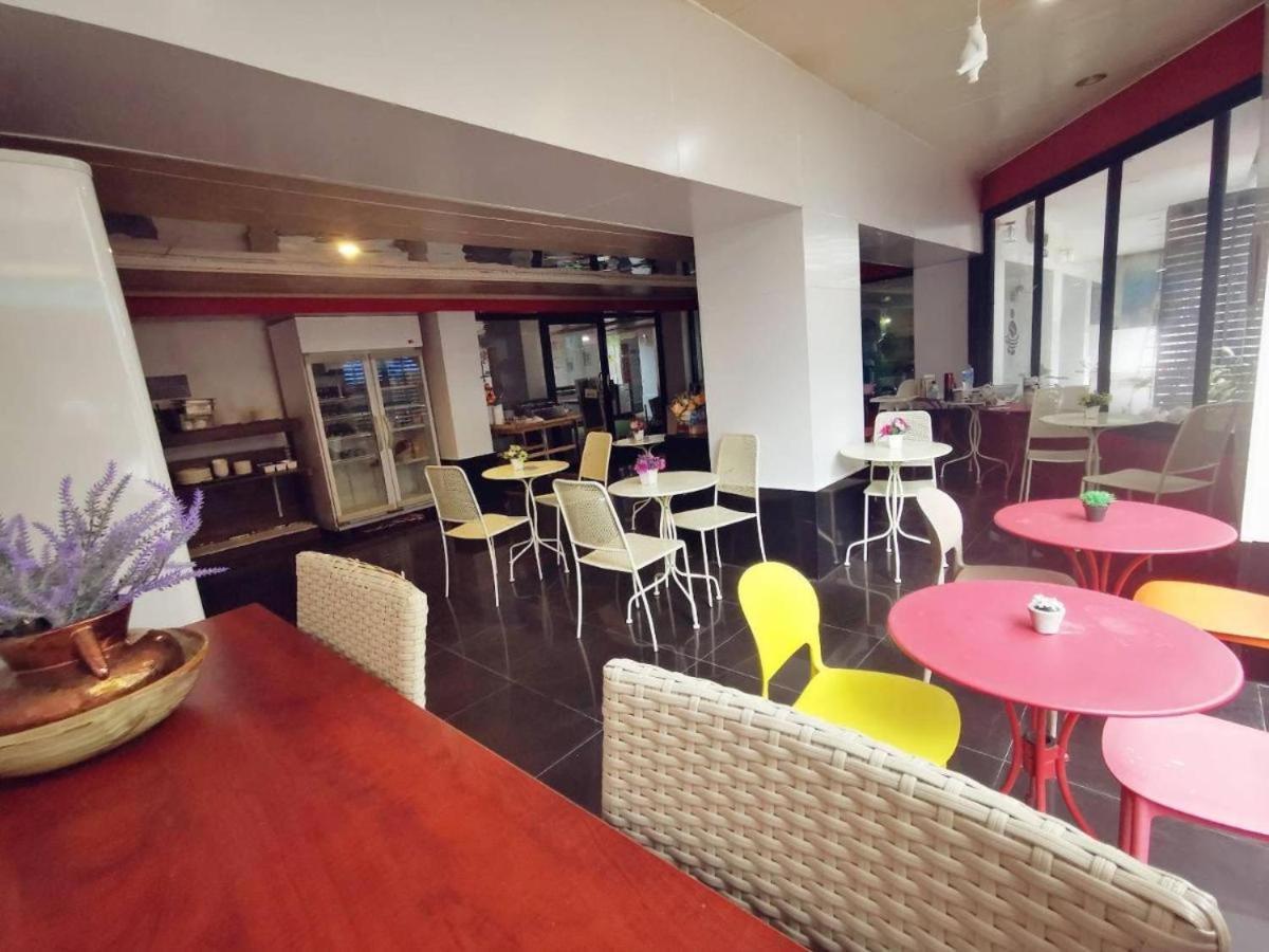Chilli Salza Patong Hotel Exterior photo