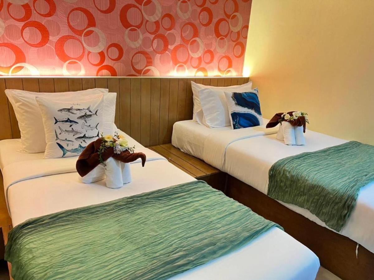 Chilli Salza Patong Hotel Exterior photo